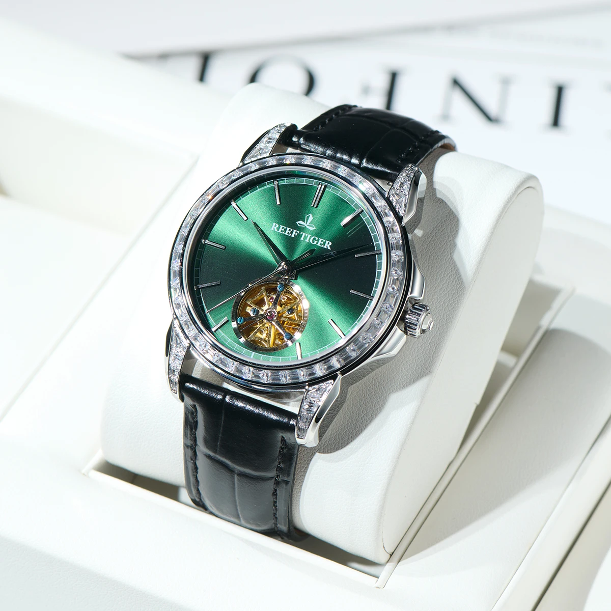 Reef Tiger Men's 316L Stainless Steel Zircon Bezel Tourbillon Automatic Watch Unique Green Dial Leather Mechanical Watch RGA1904
