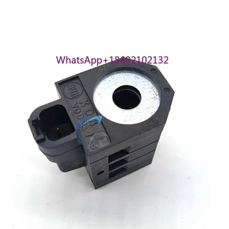 Pilot Solenoid Valve Coil Spool for Excavator Doosan Daewoo 80 150 215 220 225 300-5-7-9 High-Quality Replacement Part