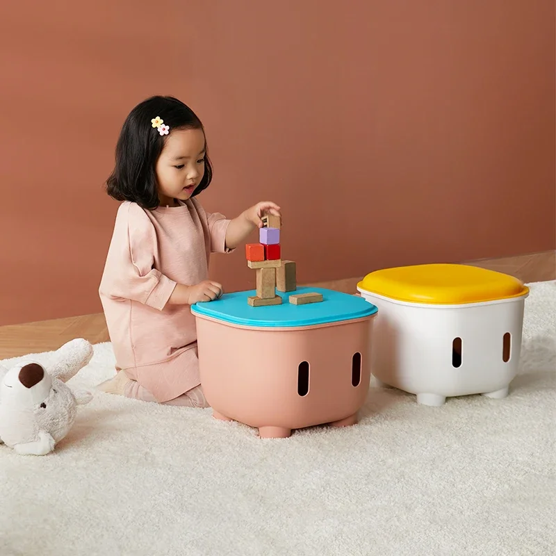 Sgabello portaoggetti per bambini Base in gomma antiscivolo Design a fumetti Panca in plastica addensata Organizzatore di giocattoli per bambini Boxobject Object