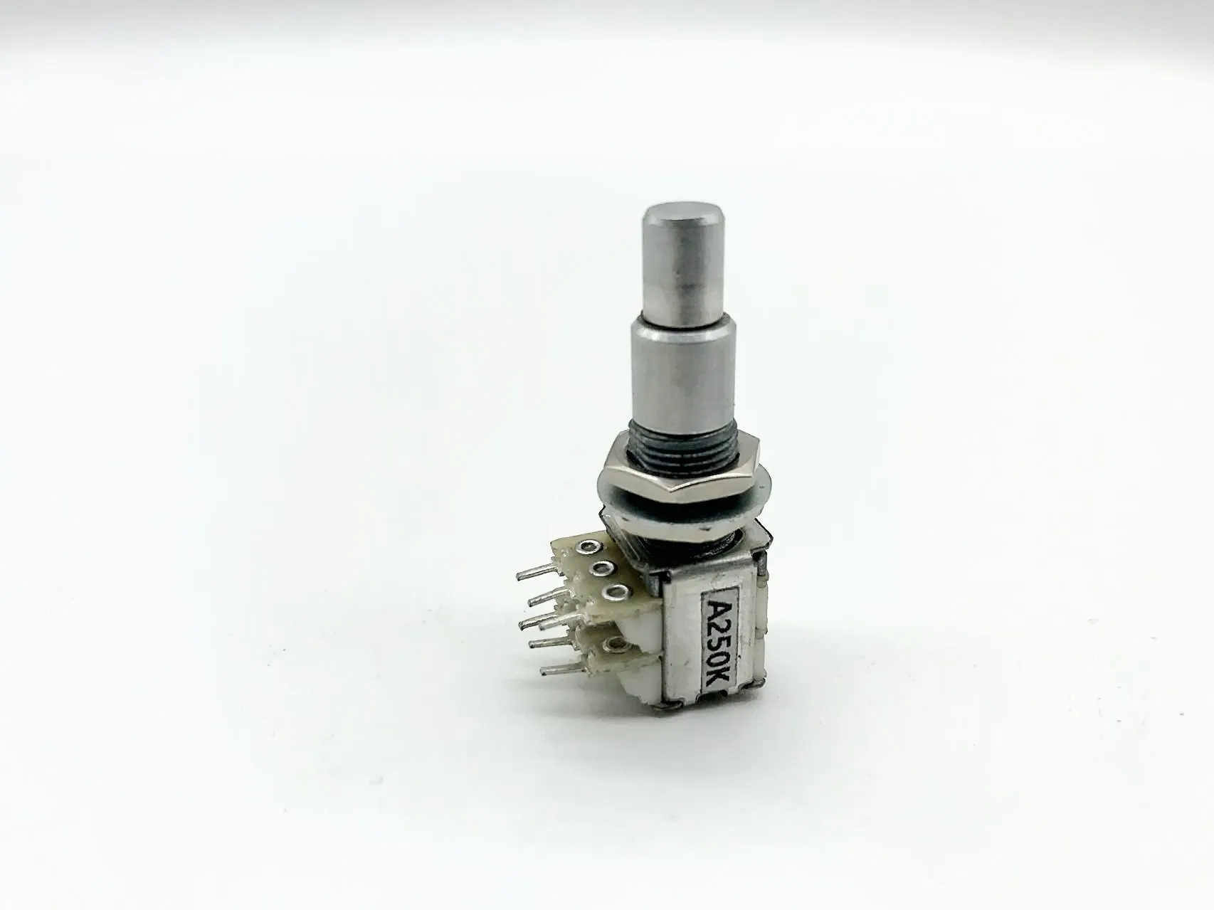 High Quality ALPHA Stacked Dual Concentric Potentiometer Pots No Center Detent Linear or Audio 25-500K Discount Made in Korea