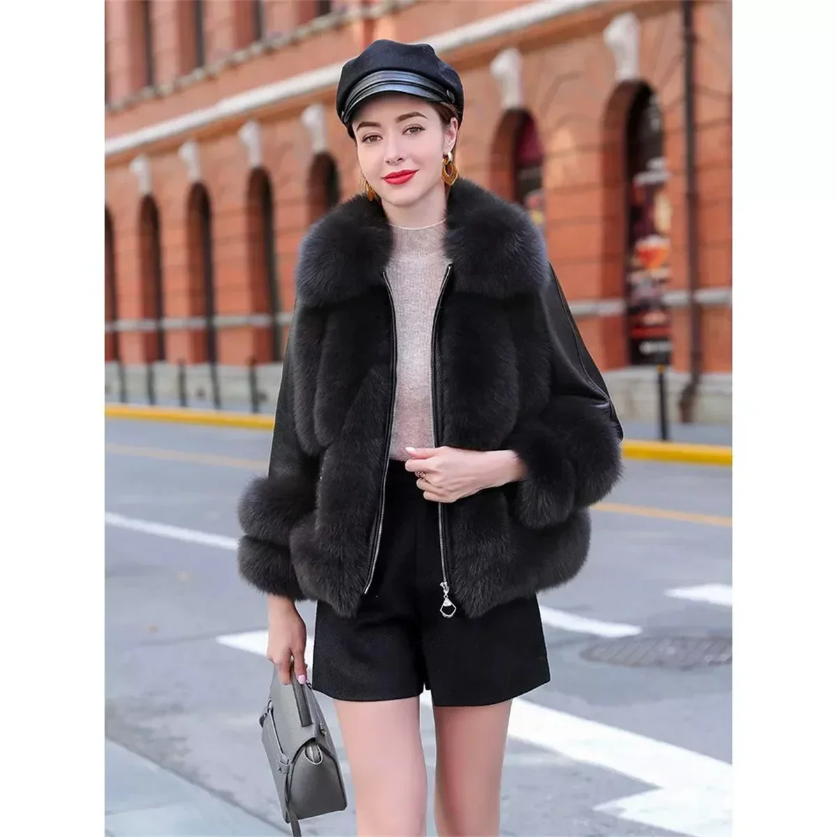 Fox Fur Grass Coat Women's Short Style New Young Style Fashion Brand Fur One Piece Leather Coat Coat