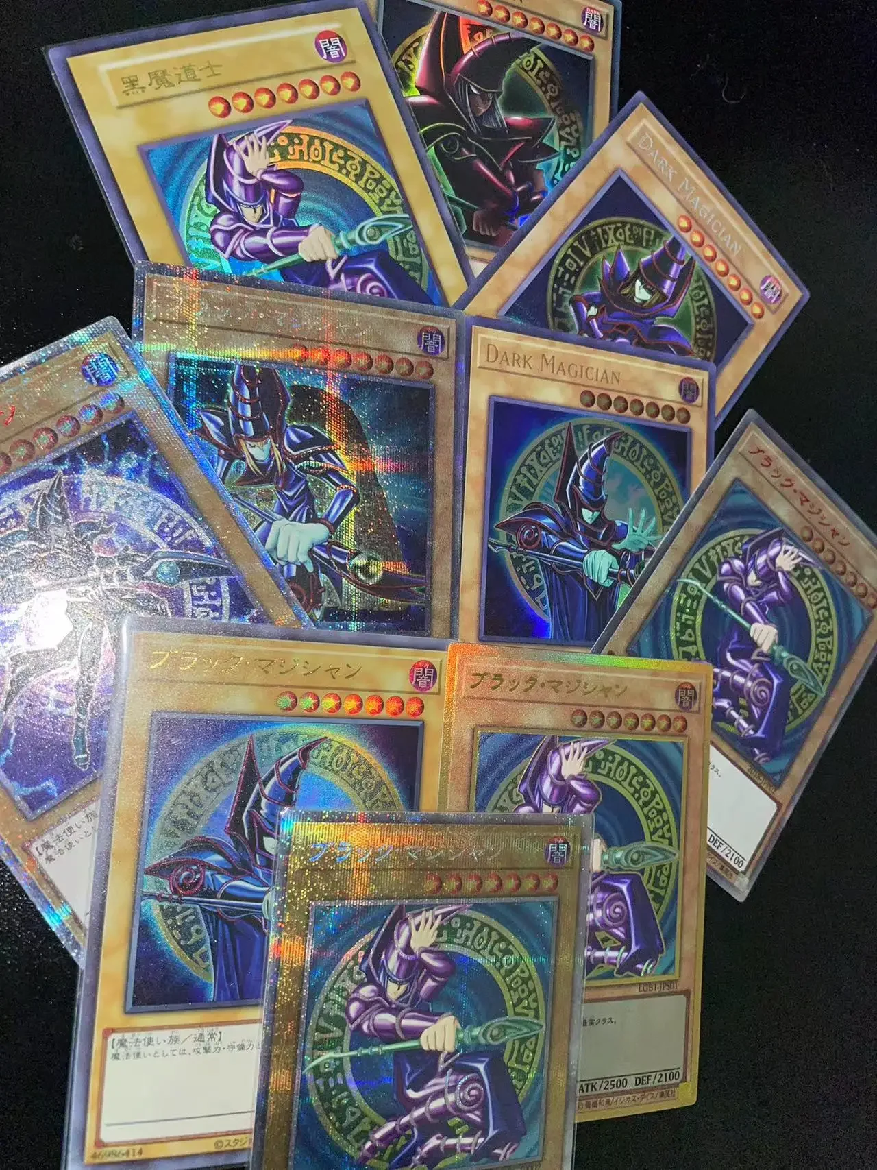 Yu-Gi-Oh Black Magician ชุดสะสม (ปรับแต่งได้) ของเล่นการ์ดสะสมของขวัญสำหรับเด็ก (ไม่ใช่ต้นฉบับ)