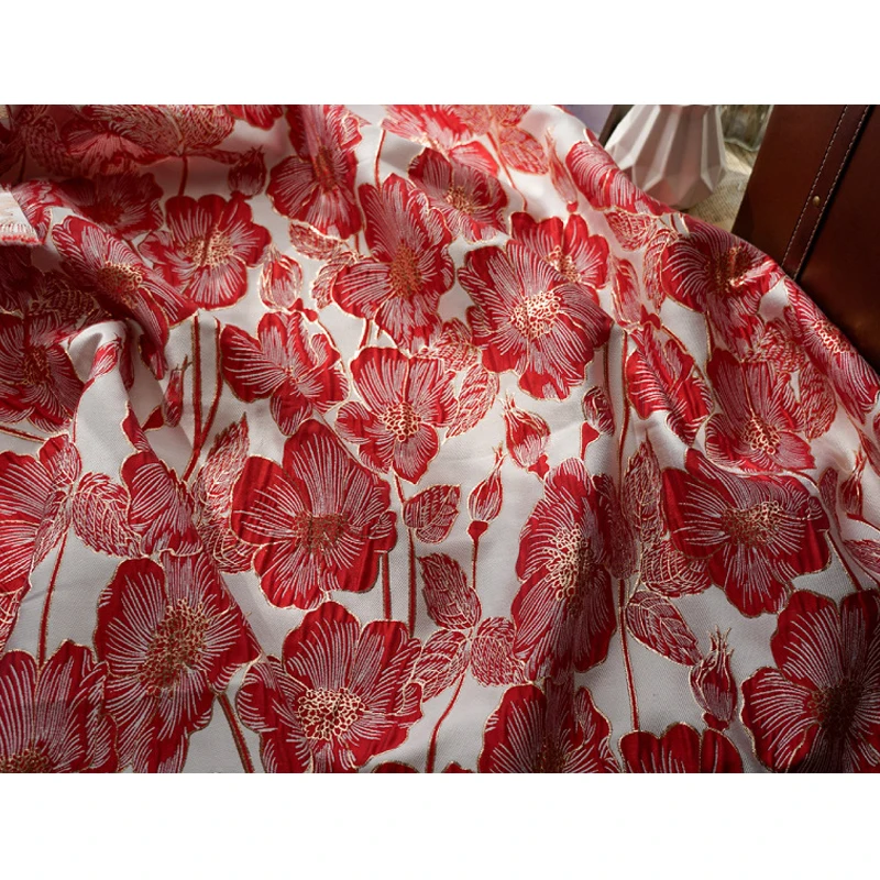 Noble Large Flower Yarn Dyed Embossed Gold Silk Jacquard Fabric Stiff Fashion Dress Fabric