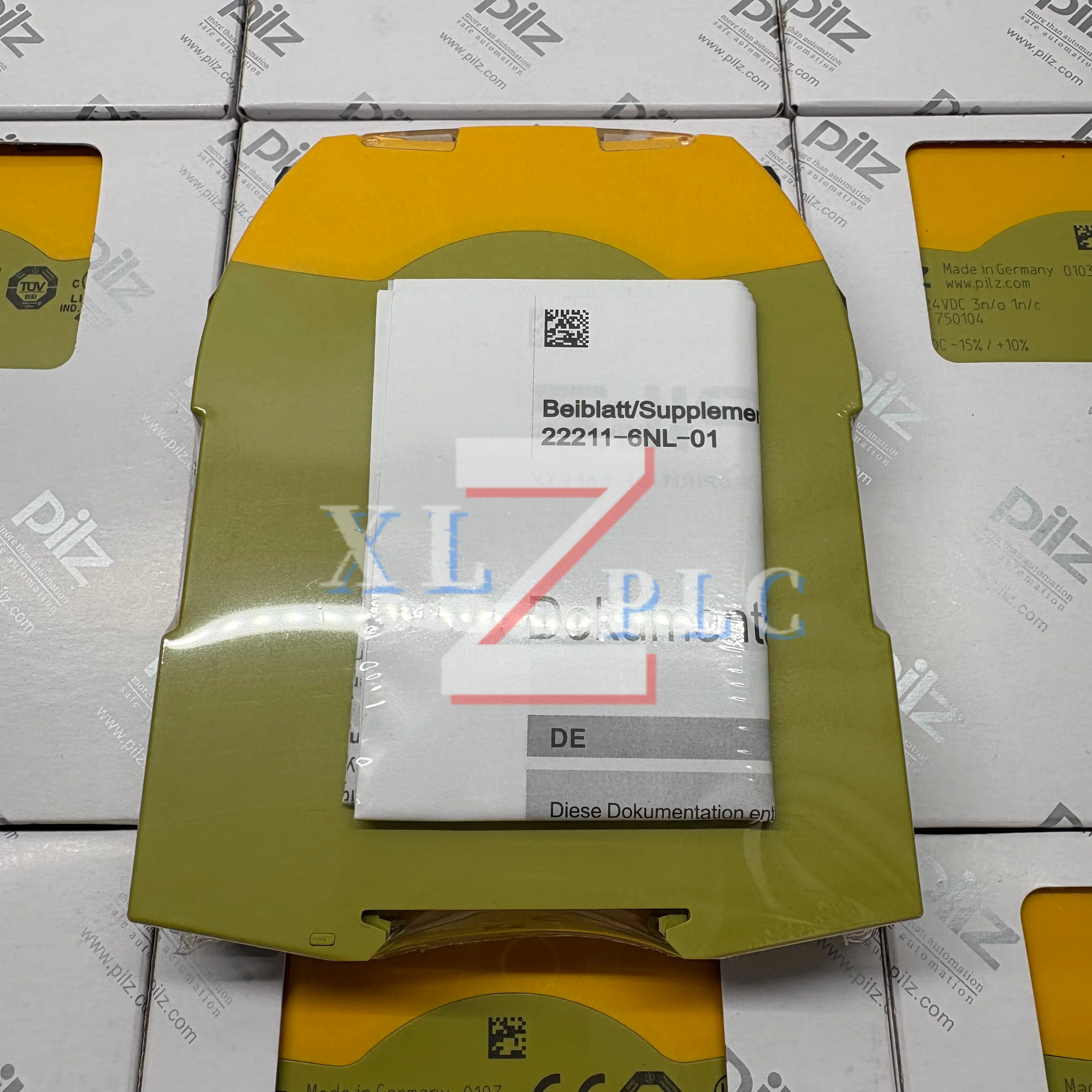 

750104 PNOZ s4 Safety relay 100% New