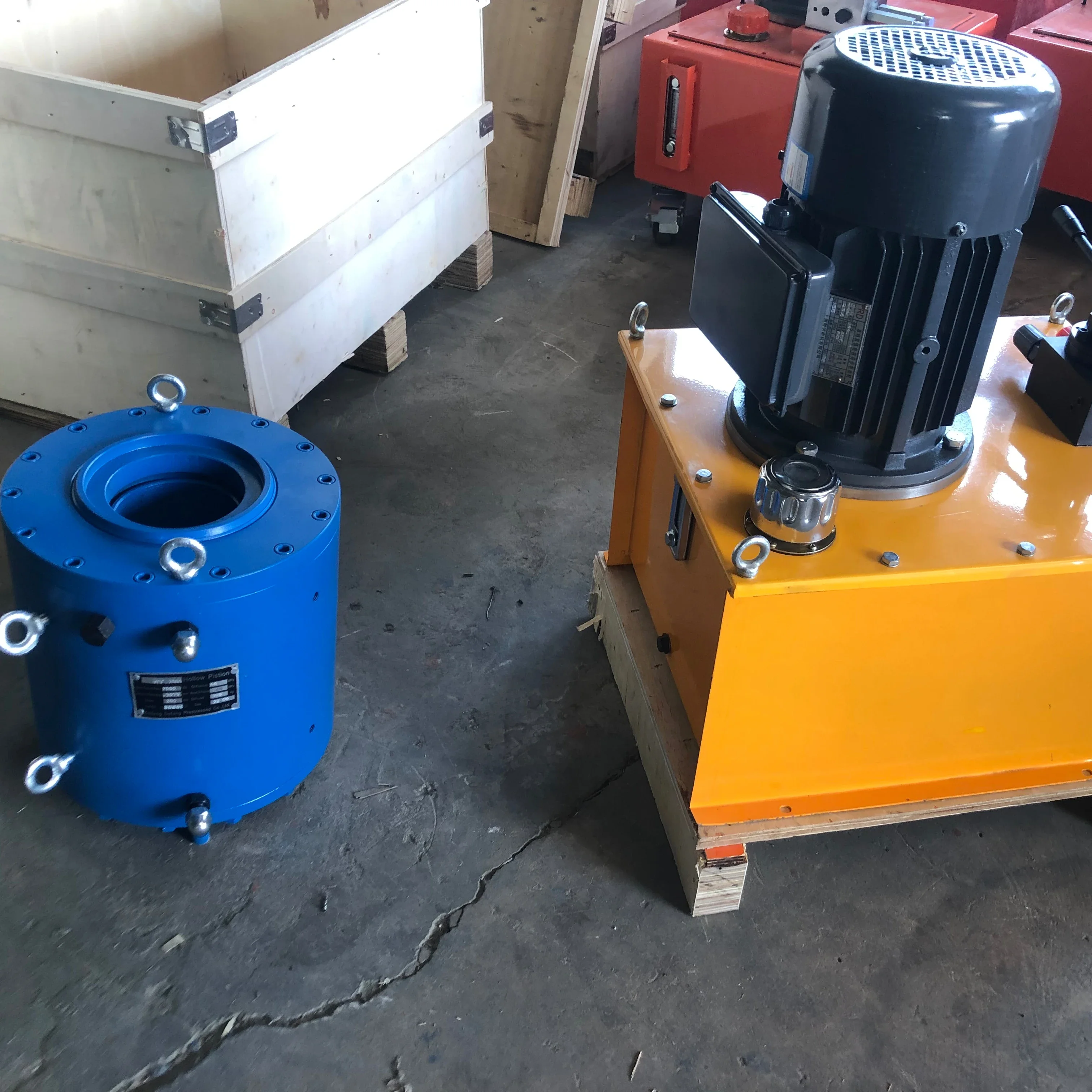 100 Ton 250  YDC Hydraulic Jacks  Cylinder    Center Hole 