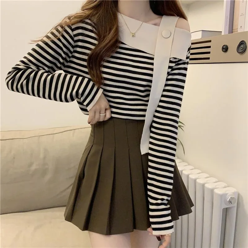 2024 Autumn New Ulazzang Korean Style Biased Collar Striped Long Sleeve Show Collarbone Winter Knitted Sweater Pullover Top