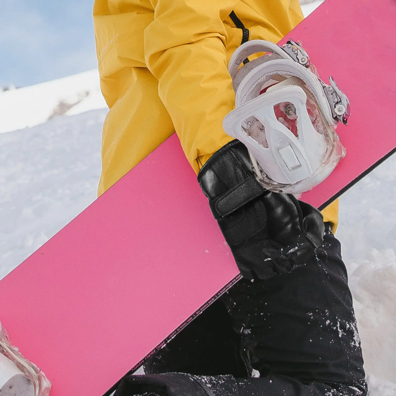 

1Pair Electric Heating Gloves USB Warm Winter Gloves Windproof Touch Screen Compatible for Cycling Skiing Outdoor Sports