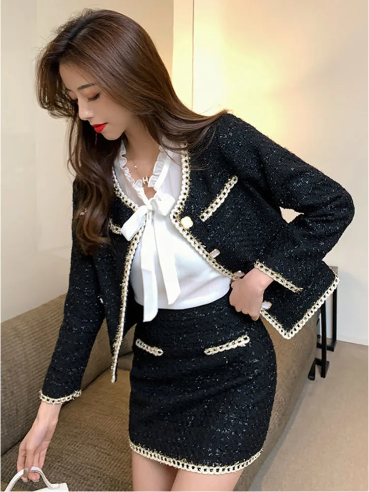 Elegant Women\'s Tweed Suits 2 Piece Sets Fashion Single-Breasted Black Coat + A-Line Short Skirt Women Clothing Sets