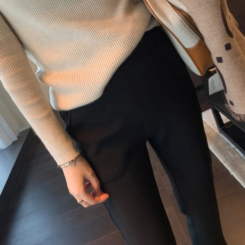 سراويل نسائية صغيرة متوهجة من الصوف لعام 2025 سراويل خريف وشتاء كلاسيكية متعددة الاستخدامات سراويل نسائية عالية الخصر للتخسيس سراويل سوداء