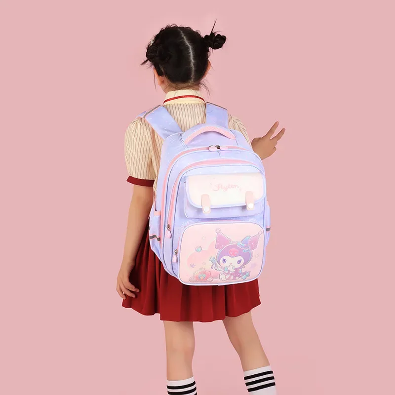 Sanrio Kulomi cartoon bonito resistente a arranhões e resistente ao desgaste mochila de estudante nova mochila de cumeeira redutora de carga para crianças