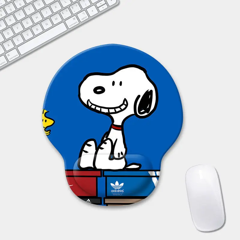 Snoopy anime peripheral mouse pad wrist guard kartun komputer desktop wrist pad tahan kotor lucu wrist pad grosir