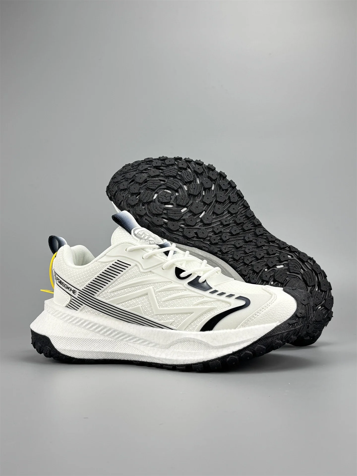 Professional Running Shoes Mens Outdoor Trainers Mens Luxury Brand Casual Sneakers Mens Breathable Walking Jogging Shoes