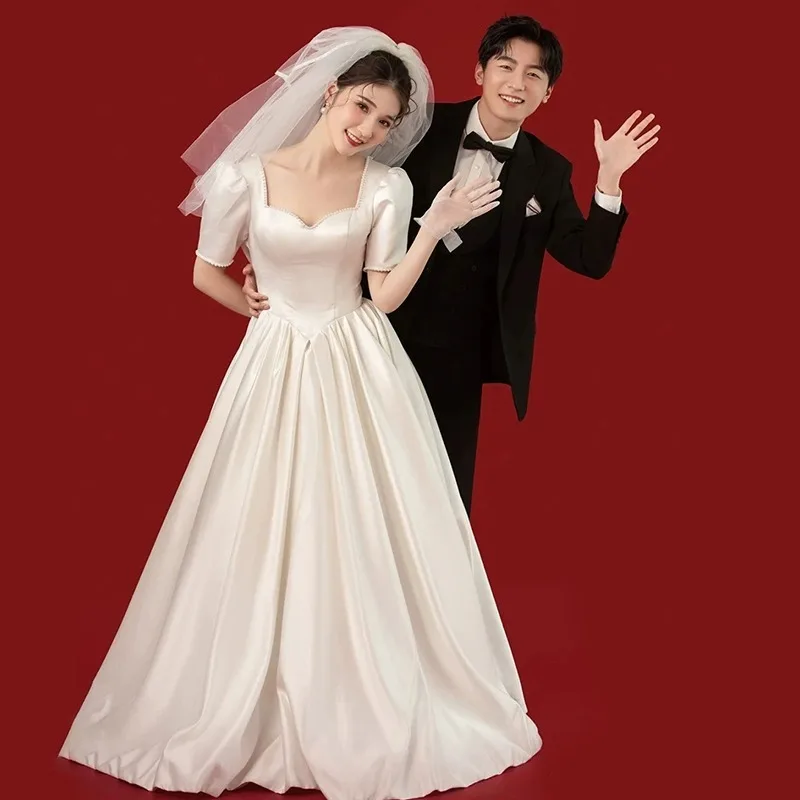 

Retro Light Wedding Dress 2025 New Square Collar Temperament Hepburn Wind Satin Short Sleeves Formal Women Elegant Party Dresses