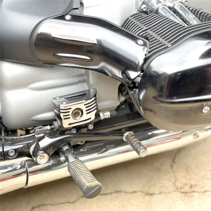 

A42M-Motorcycle Rear Brake Fluid Reservoir Cap Cover Guard Protector For BMW R18 Classic Transcontinental R18B