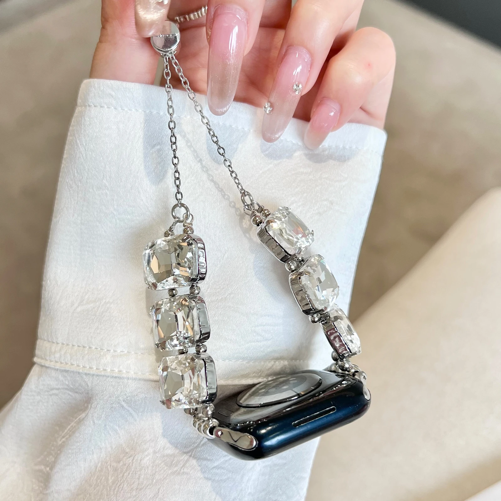 حزام معدني لساعة أبل الفرقة الزجاج الحفر سوار سلسلة ل Iwatch98765SE الترا المرأة جوهرة حزام ل Series40 41 42 44 45 مللي متر