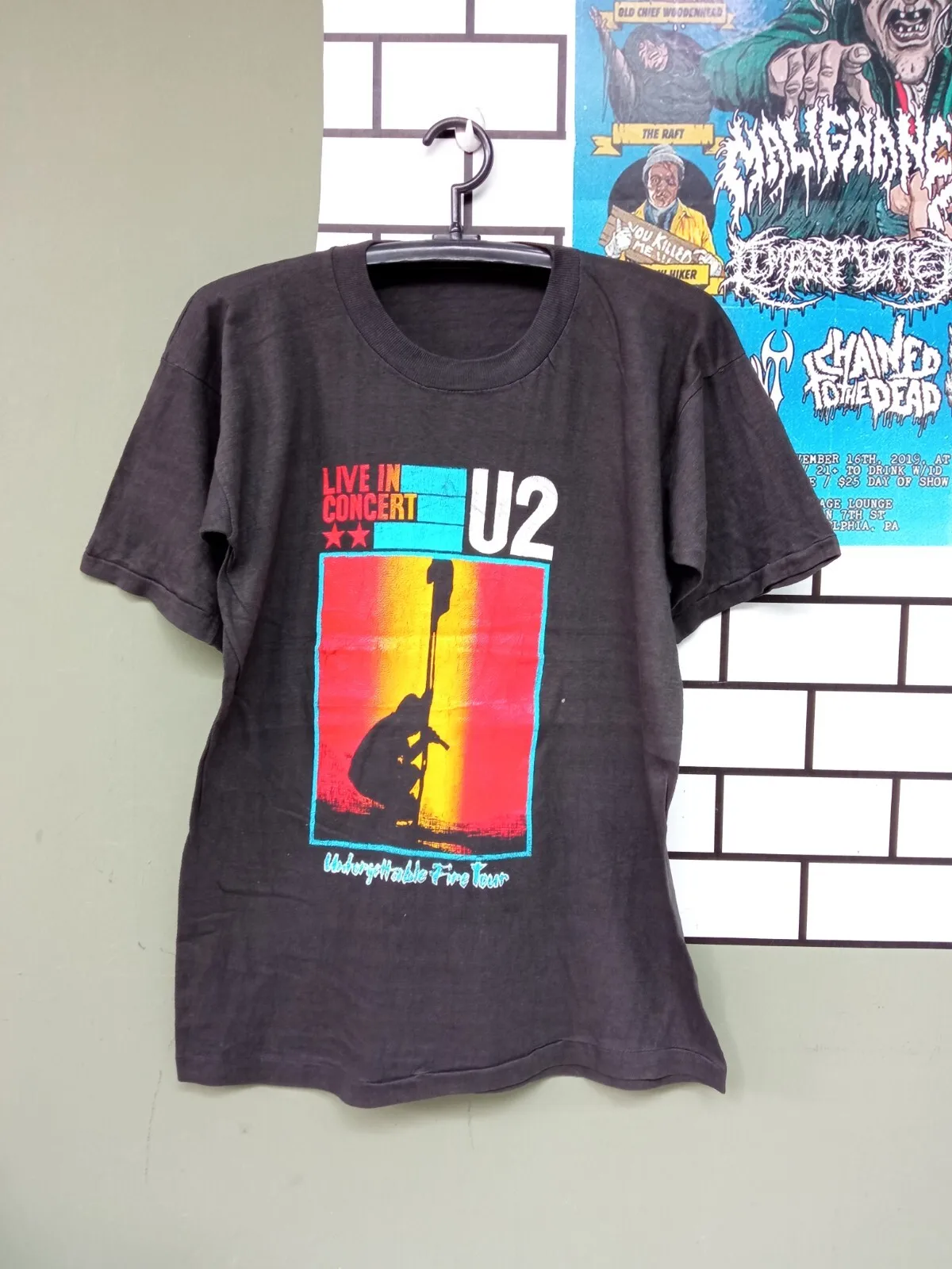 U2 Bono Inesquecível Fire Tour Vintage Camiseta Rock Live Concerto Preto Tamanho M.
