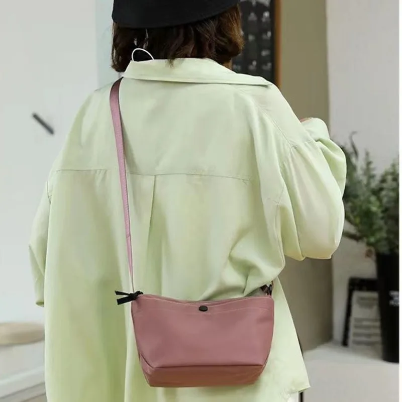 

Single Shoulder Bag 2024 Summer New Lightweight Dumplings Crossbody Fashion Versatile Small Korean Version Simple Women's Bag