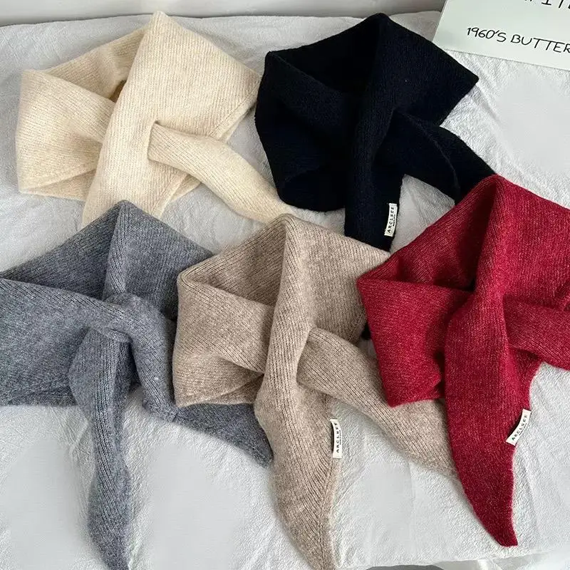 

Trendy Knitted Triangular Scarf Neck Protection Fake Collar Neck Warmer Pure Knot Design Small Wrap Warmth Cross Neckerchief