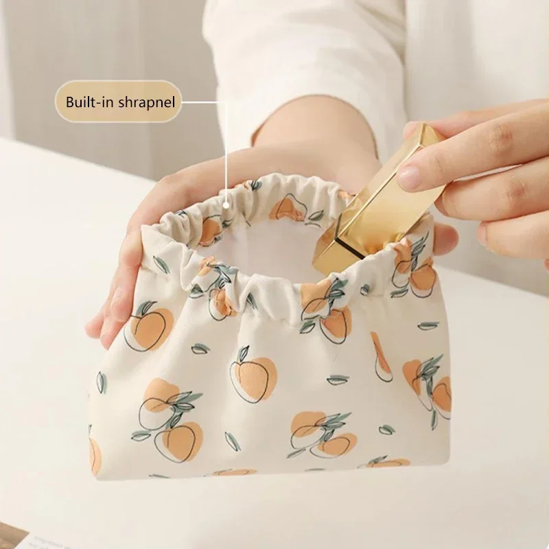 

Mini Cosmetics Bag Printed Makeup Pouch Women Sanitary Napkin Storage Case Portable Coin Purse Sundries Bag Credit Card Holder