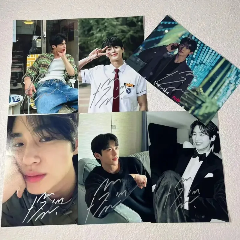 변우석 Byeon Woo-seok Kim Hye Youn Autographed Photo Korean TV Loverly Runner Drama Stills Handwritten Collection Signature Picture