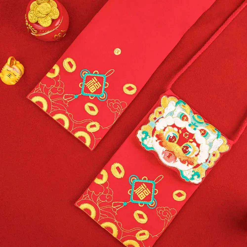 Chinese Style Red Envelopes Zodiac Snake Traditional Embroidery HongBao Hanging with Rope Blessing Red Packets Spring Festival