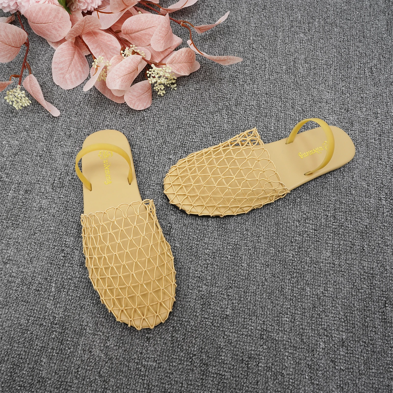 GJ niche brand woven hollow mesh comfortable flat sandals 2024summer new fashionable and breathable Roman handmade slippers34-44