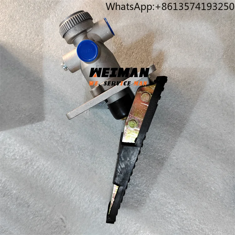 

Genuine Spare Part 4120001795 Brake Control Valve for LG936L LG956L Wheel Loader