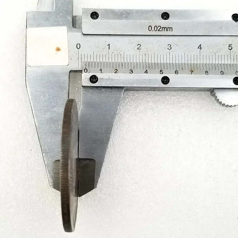 تمثال الحرية الأمريكية لعام 1922، عملة قديمة، مع خدوش، تمثال على الوجهين على العملة المزخرفة، هدية للعملات المعدنية