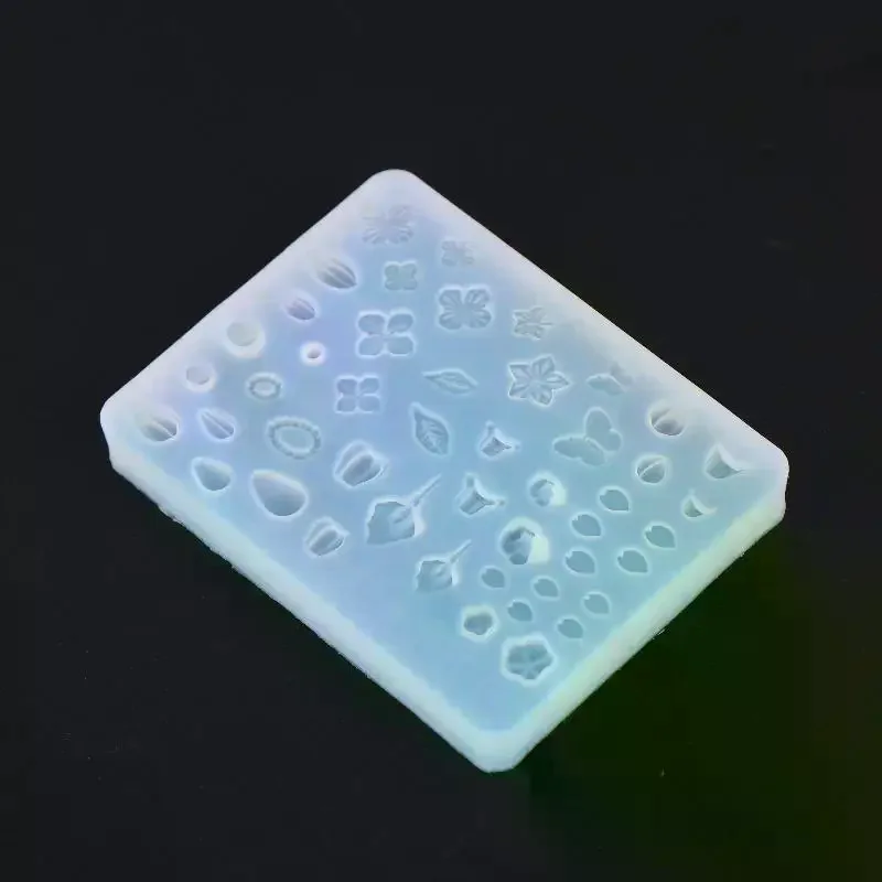3D Nail Art Silicone Mold 1Pcs Soft Flower Leaf Butterfly Pattern Easy Demold for Gel  Nail Decoration Salon Home Use