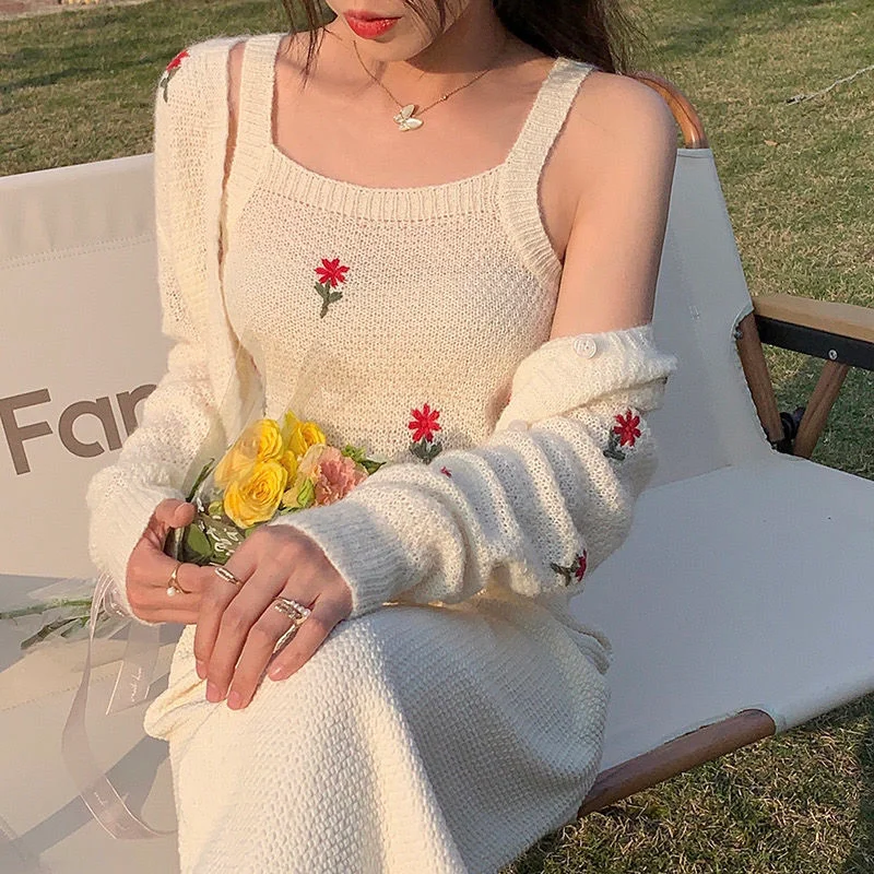 Sets Women Floral Embroidery Design Lovely Schoolgirl Holiday Autumn Fashion Female Crops Cardigan Slim Camisole Sweet Korean