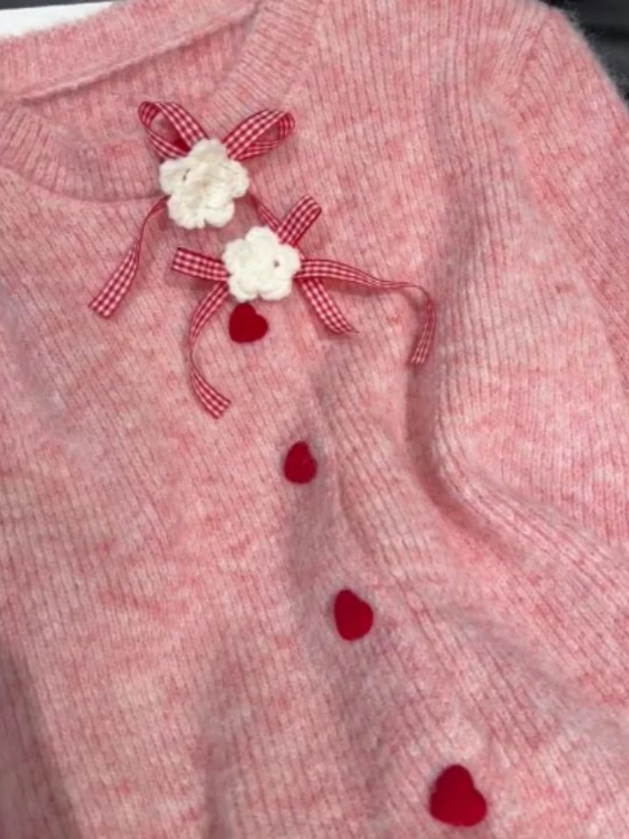 الكورية نمط القوس الوردي سترة أنيقة القلب زر سترة محبوك سترة المرأة الحلو الخيط Selvedge بأكمام طويلة