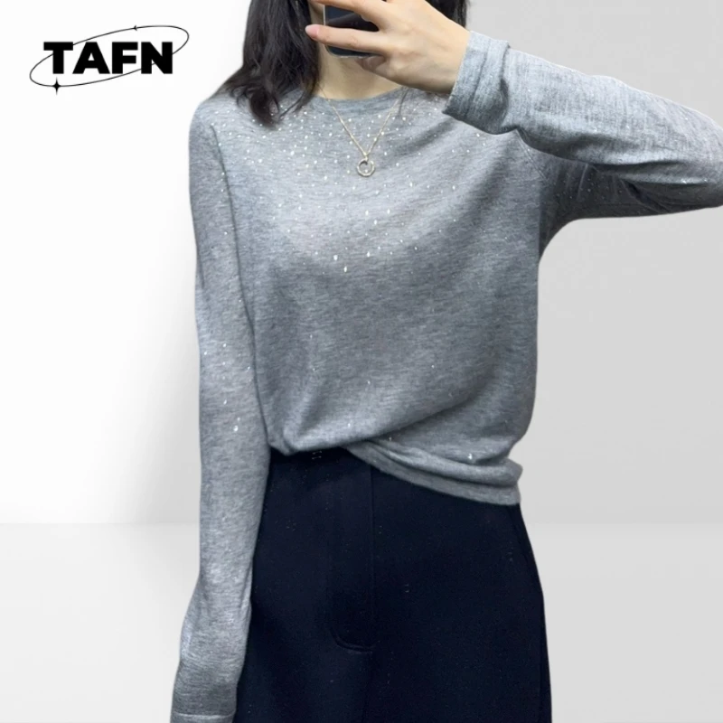 25Cachemire di alta qualità stile retrò caldo per il tempo libero a righe squisito girocollo monopetto alla moda bello sempliceA25089