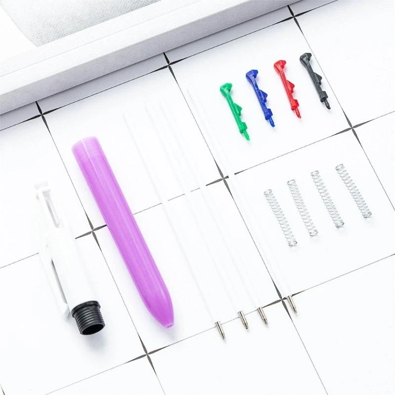 W89C 4 colores Transportadores 4-en-1 bolígrafo retráctil Pensas multicolores Regalo