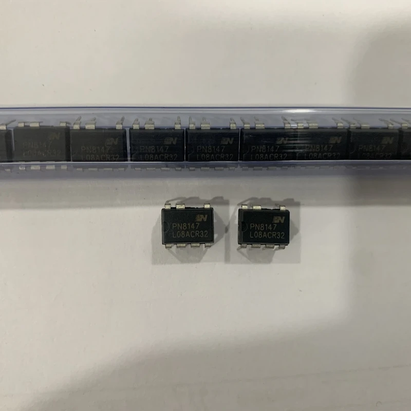 10PCS-50PCS PN8147 DIP7 PN8147H  DIP8 LCD power management chip AC-DC controllers and regulators