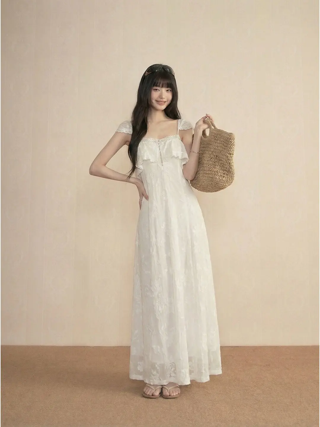 

White Lace Trim Halter Dress Women Summer Beach Vacation Pure Desire Beautiful Slim Long Skirt Breathable Comfortable High Waist