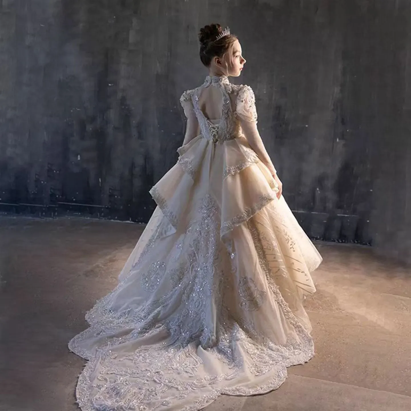 Custom Flower Girl Dress First Christmas Dress Wedding Party Gown Beige Sequin Lace Train Kids Evening Dress فساتين اطف