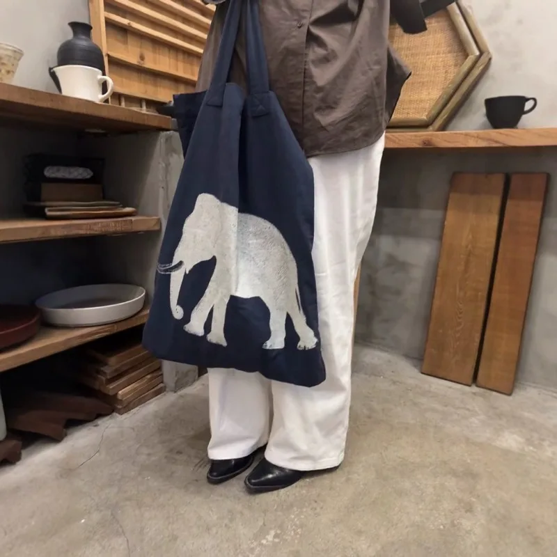 

Simple Canvas Elephant Tote Bags for Women Shoulder Bags Large Capacity Versatile Shopping Bags Class Bag for Girl Bolsos Mujer