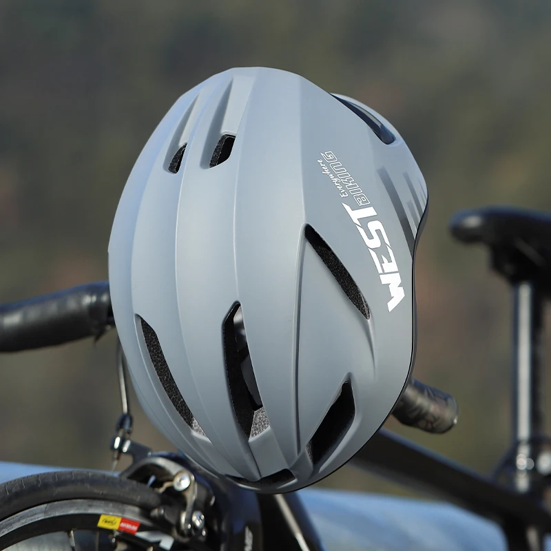 WEST BIKING-casco de bicicleta ligero para hombre y mujer, casco de seguridad para Ciclismo de montaña y carretera