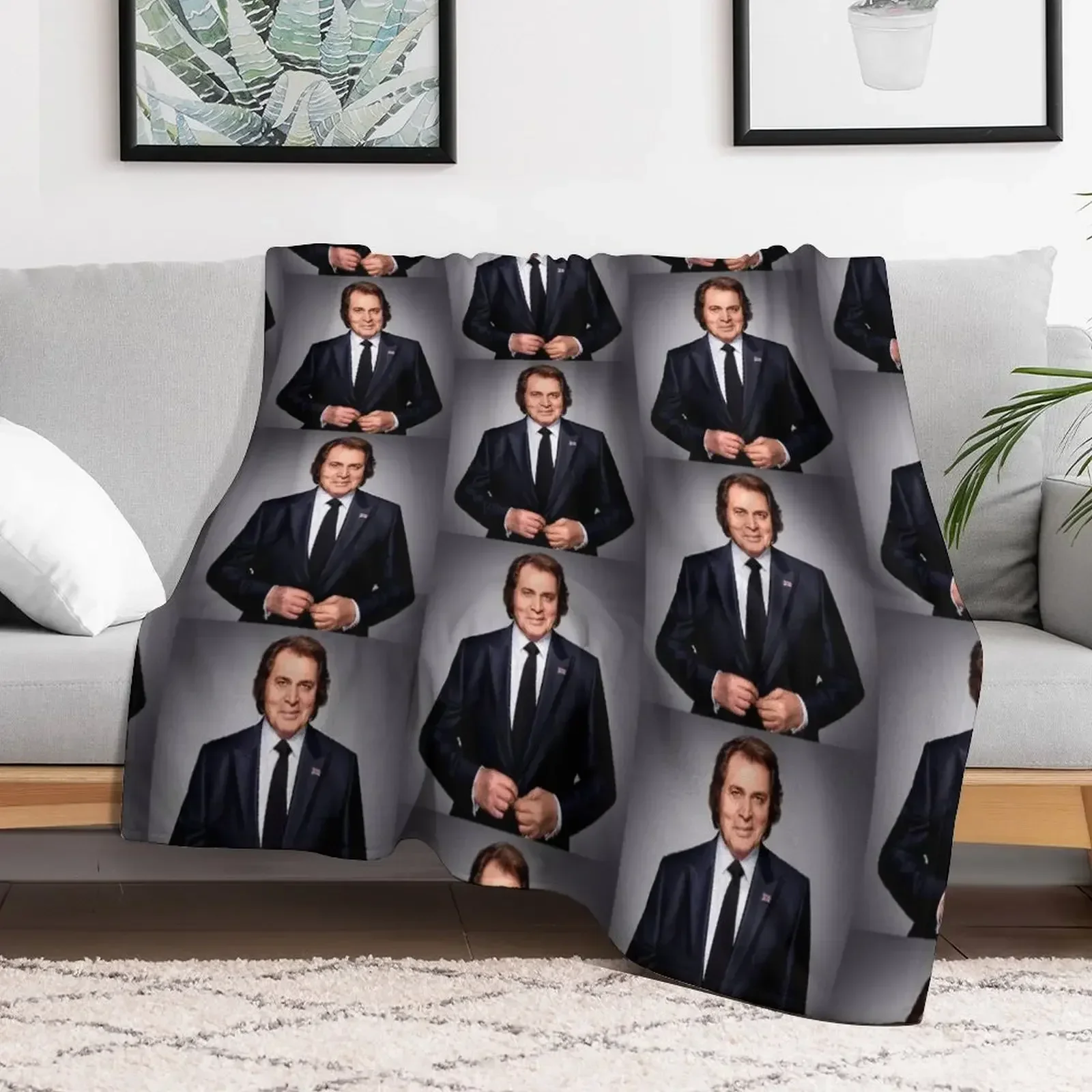 amar Engelbert to Humperdinck zoni tour 2021 Throw Blanket Luxury Designer Large Blankets