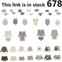 Trajes de baño para niños, trajes de baño cortos de manga corta, trajes de baño divididos y trajes de baño de una pieza.