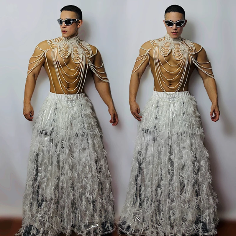 Traje Sexy para Hombre, Vestido de Drag Queen, Traje de Bailarín Gogo, Traje para Actuación en Escenario, Top de Perlas, Falda de Plumas Blancas, Disfraz de Cosplay para Fiesta Nocturna