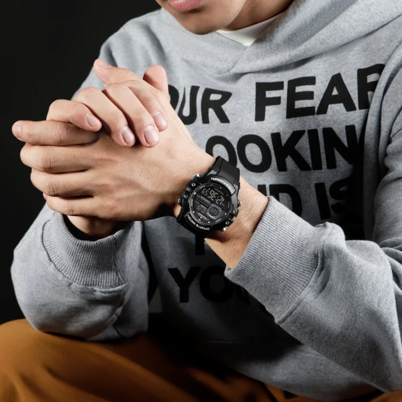 NAVIFORCE 6102 Sports Electronic Watch Men Calendar Waterproof Silicone Fashion Digital Watches for Man relojes para hombres