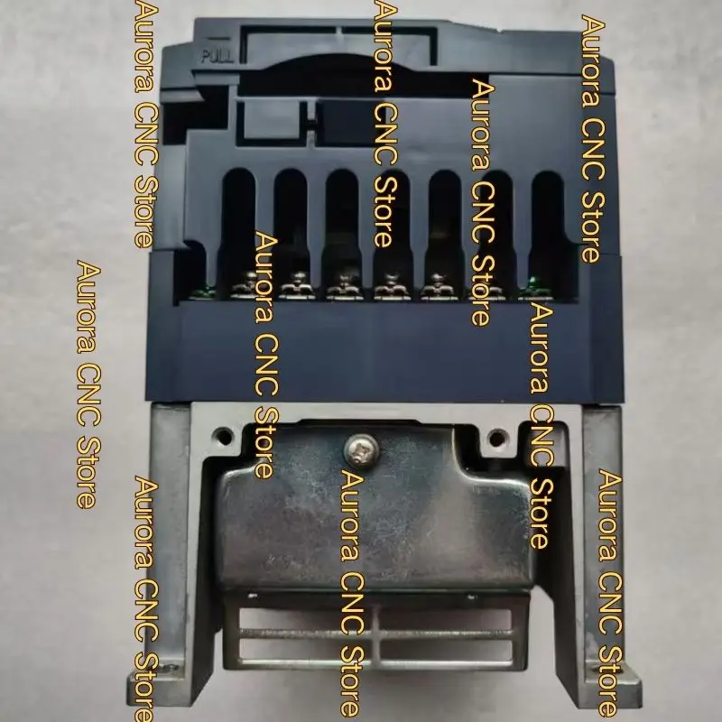 FRN2.2E1S-2A three-phase 220V2.2KW inverter tested OK, quickly shipped second-hand