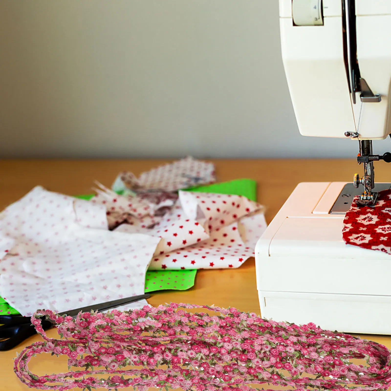 ผ้าไหมผ้าปูที่นอนดอกไม้ริบบิ้น 4.5m สีชมพู Rose Trim เจ้าสาวตกแต่งงานแต่งงาน Appliques ตกแต่งริบบิ้น Elegant Lace Edge