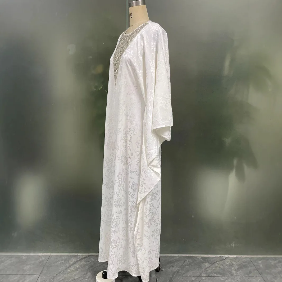 우아한 화이트 Abaya 두바이 럭셔리 다이아몬드 이슬람 드레스 여성 느슨한 Boubou 가운 아프리카 웨딩 파티 가운 Caftan Marocain Femme