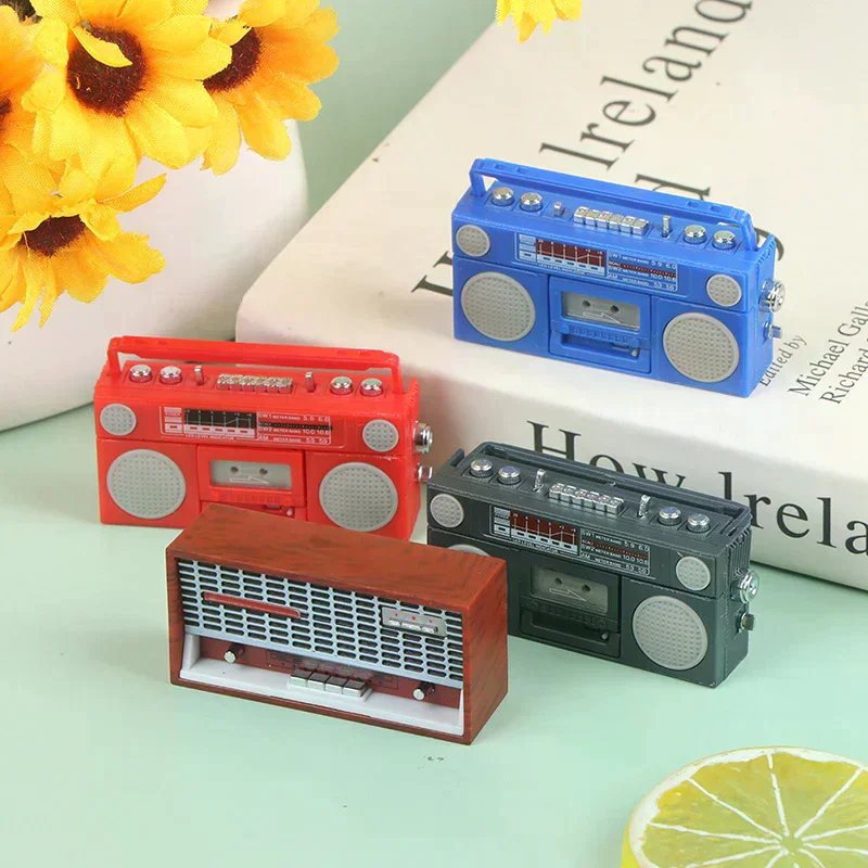 1:12 Casa delle bambole in miniatura Modello radio Registratore Giocatore Giocattolo Decorazione per mobili per bambole