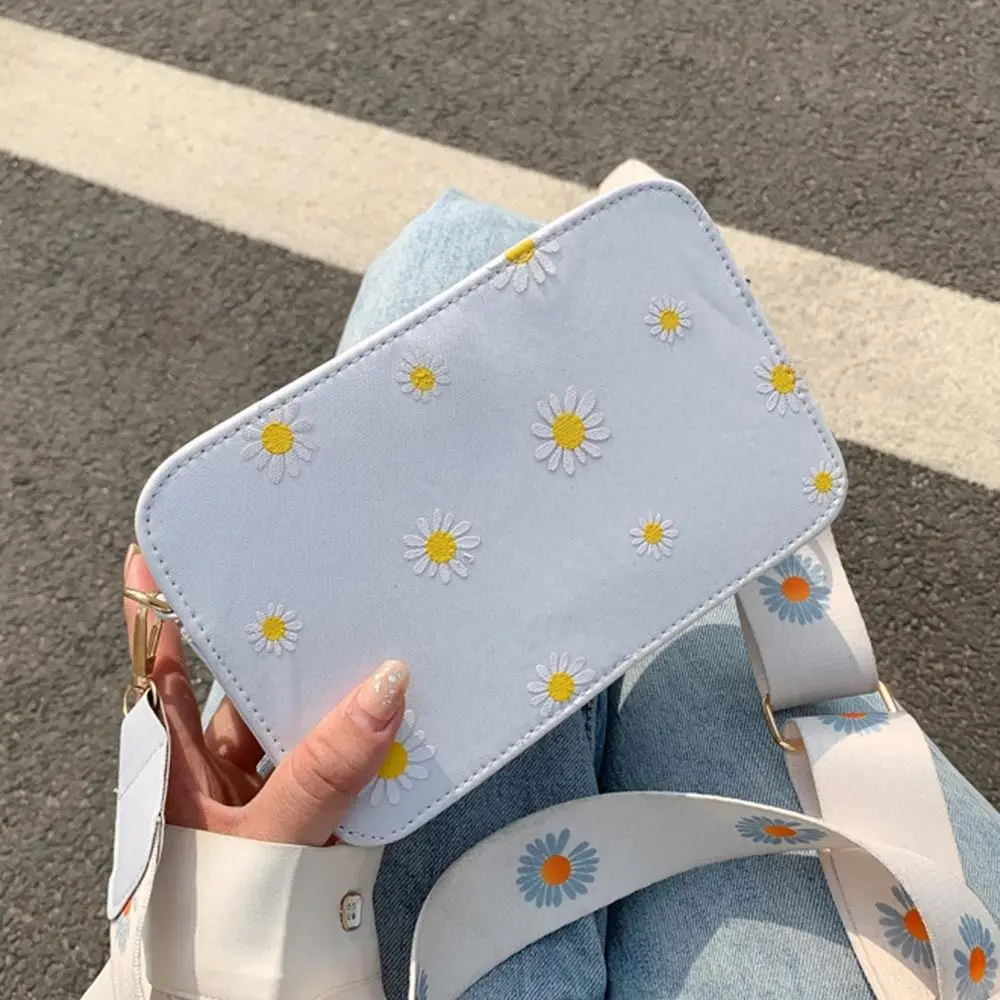 Fashion Daisy Pattern Shoulder Bag Women Handbag Printed Small Square Bag PU Tote Bags Elegant Crossbody Bag