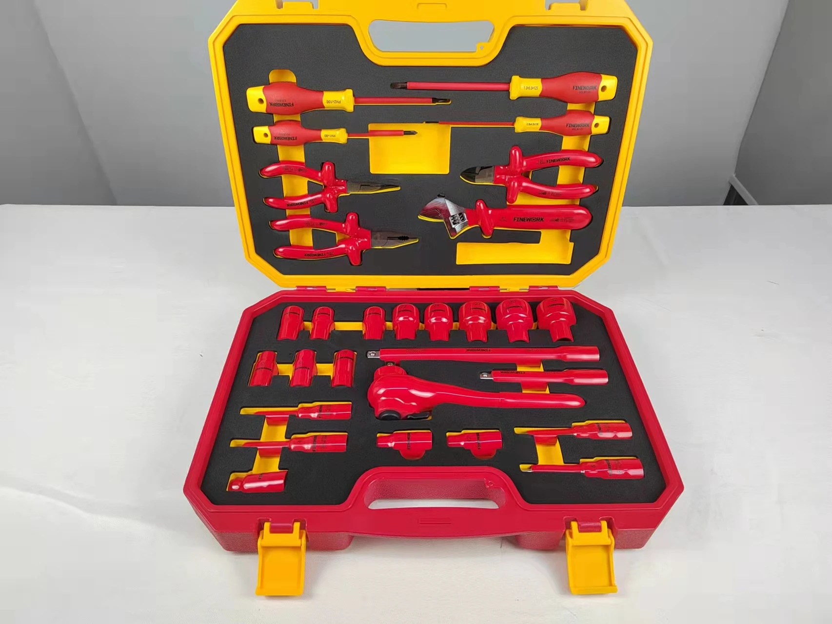 99LB003 29PCS VDE 1000v Insulated Hand Tool Set