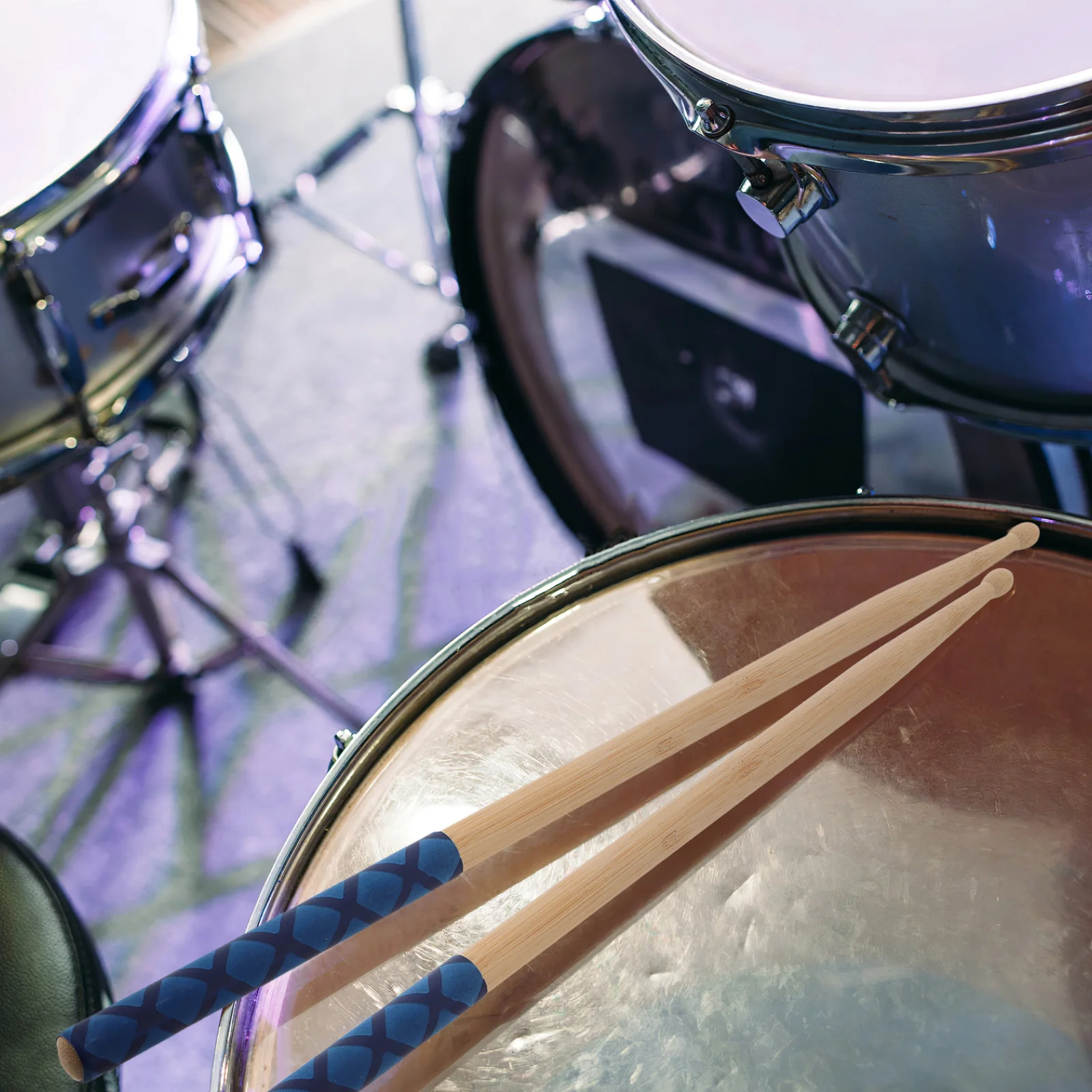 

1 Pair Wooden Drum Sticks Anti-Slip Grip Kids Beginners Solid Wood Snare Drumsticks 5A Practice Drum Kits Percussion Tools