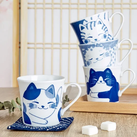 LUWU Ceramic Mug with Cute Lucky Cat Pattern Big Coffee Cup 260 ml Office Tea Cup